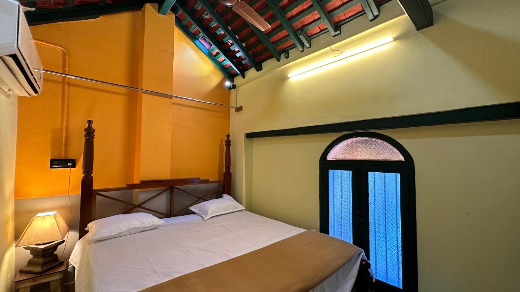 Agraharam Bed And Breakfast Madrás Exterior foto