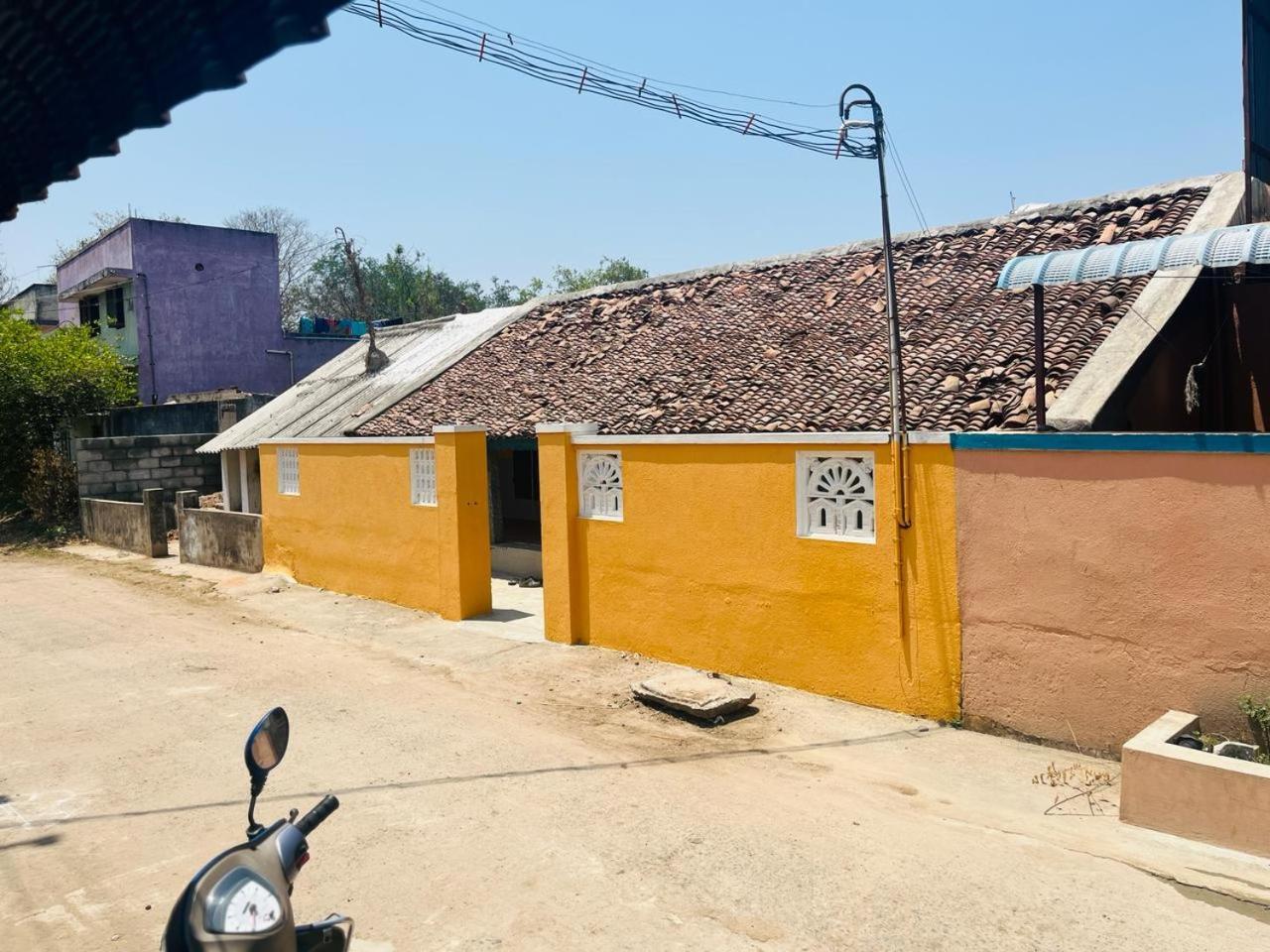 Agraharam Bed And Breakfast Madrás Exterior foto
